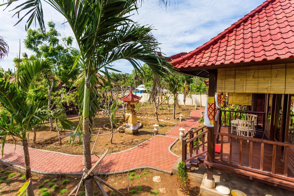 Taman Sari Villas Lembongan Exterior photo