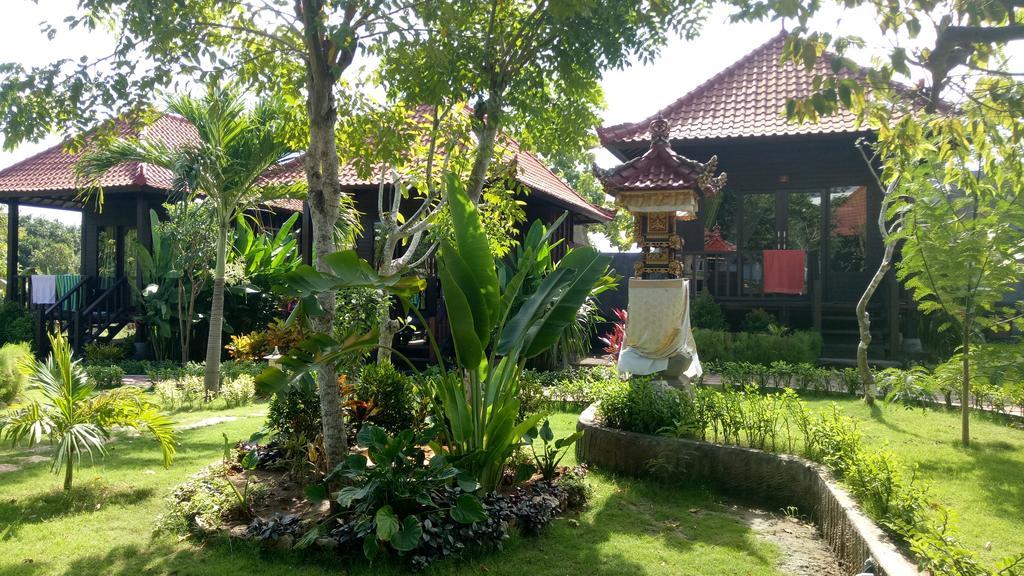 Taman Sari Villas Lembongan Exterior photo