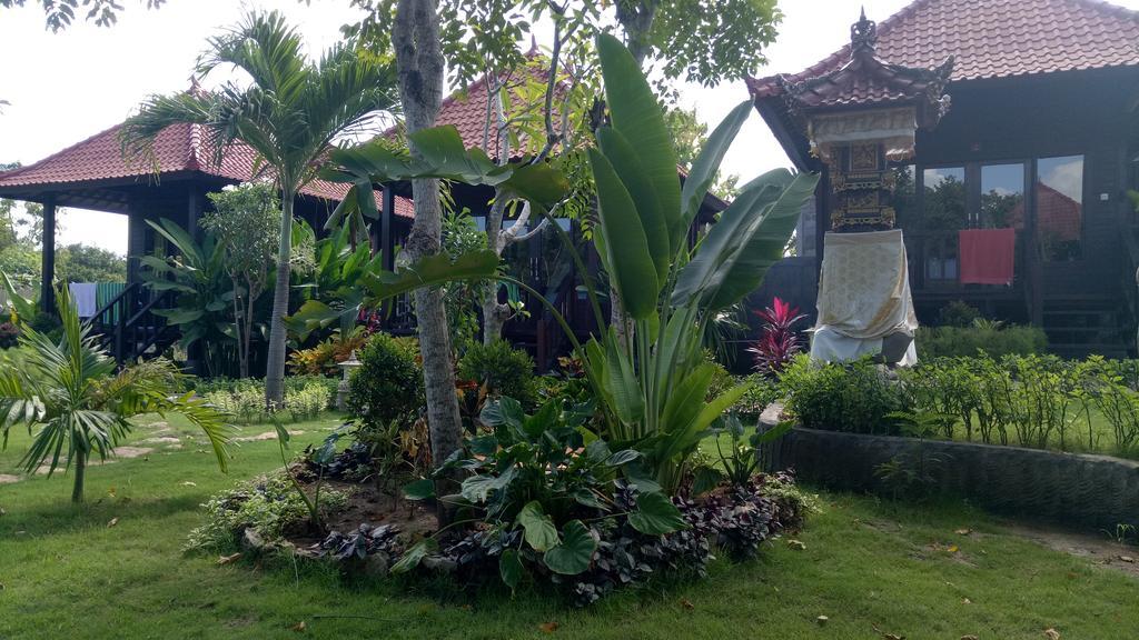 Taman Sari Villas Lembongan Exterior photo